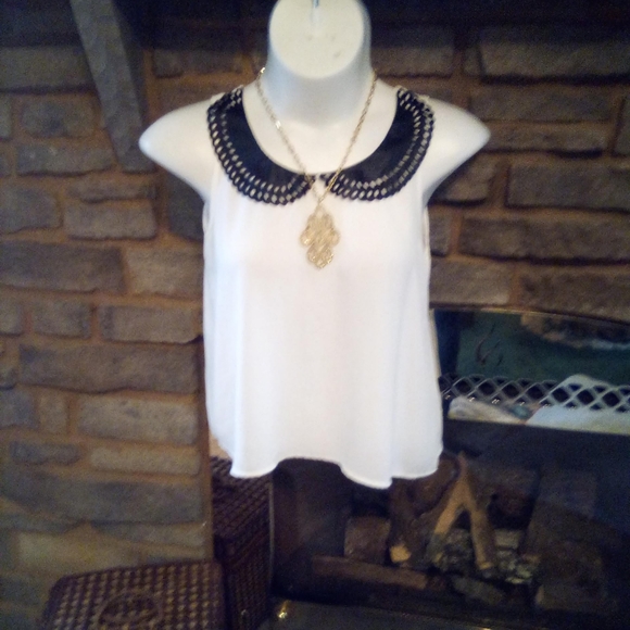 ⚜️New Kiraa Top⚜️ - Picture 4 of 7